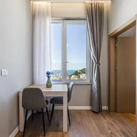 Appartement Stylish Sky Romantic Sea & View