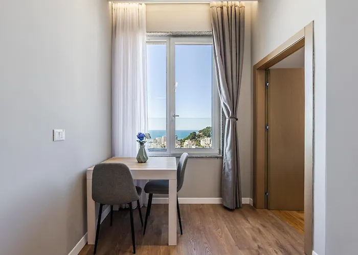 Appartement Stylish Sky Romantic Sea & View